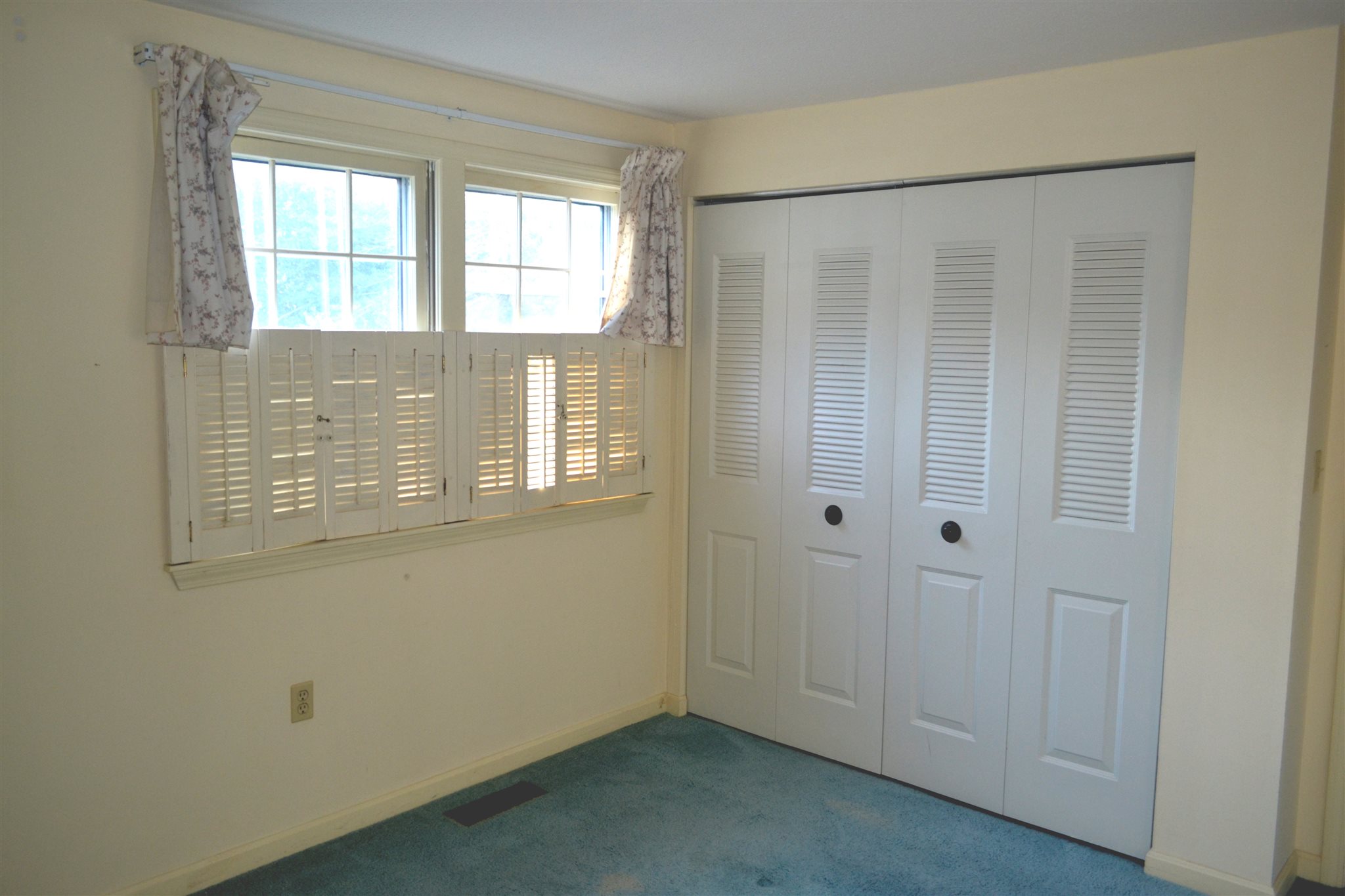 13 Winding Pond Road, Unit 13 Londonderry, NH 03053 - Photo 9 of 28 Gallery Image 9