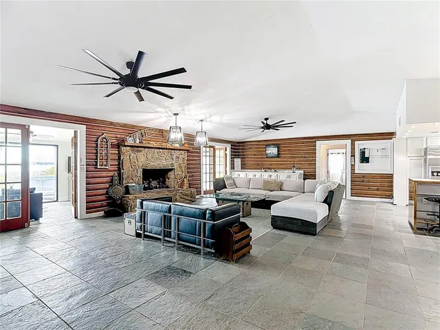 $750,000 | 741 North Lake Reedy Boulevard, Frostproof, FL 33843