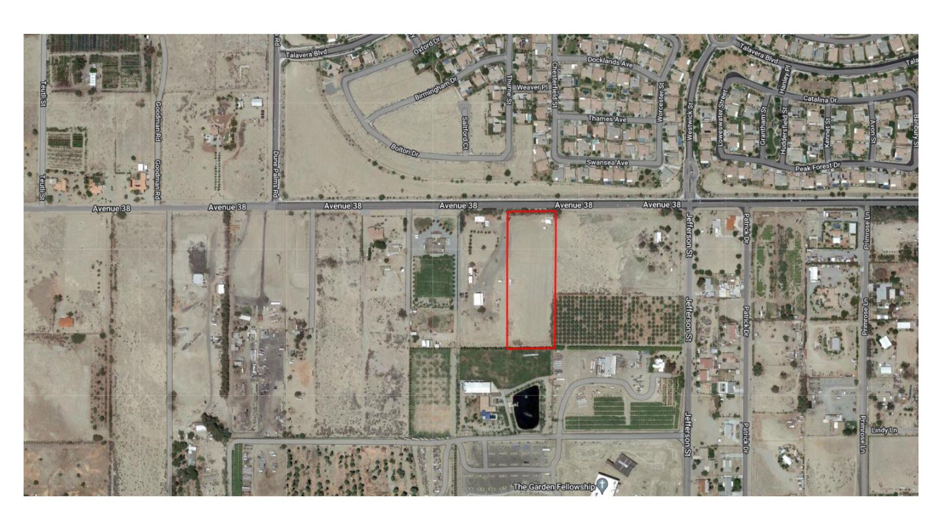 79845 Avenue 38 Indio, CA 92203 - Photo 3 of 3 a view of bathroom with shower