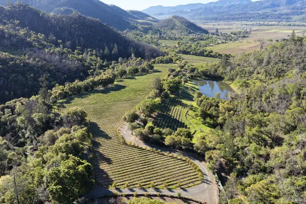 $3,000,000 | 255 Dutch Henry Canyon Road, Calistoga, CA 94515