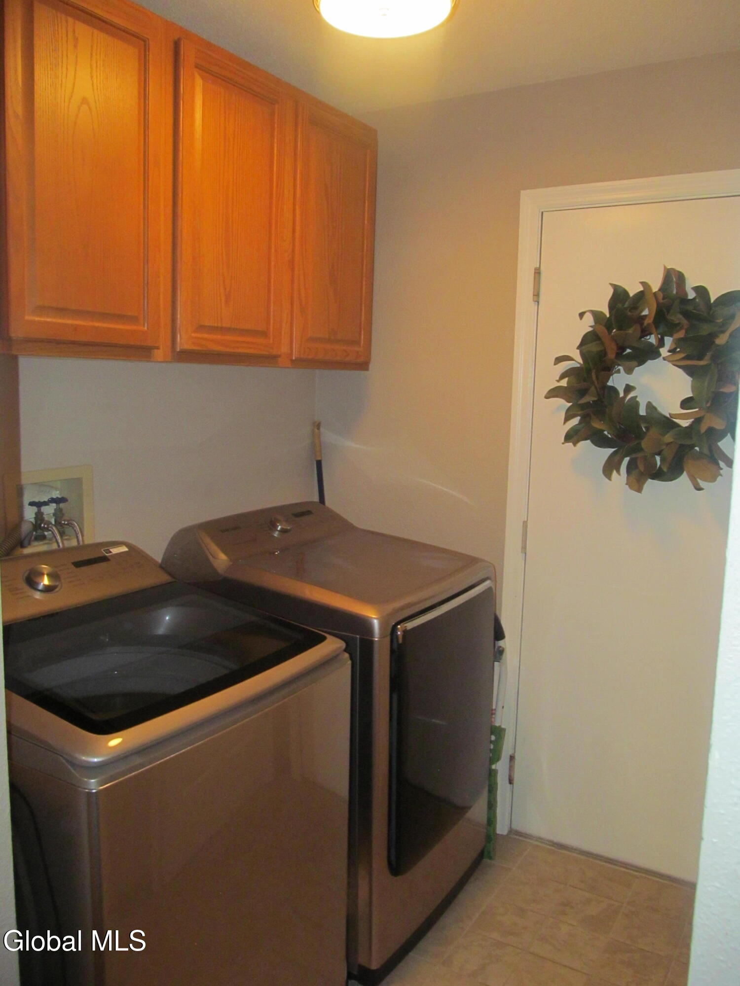 51 Commons Boulevard Halfmoon, NY 12065 - Photo 14 of 30 IMG_3840