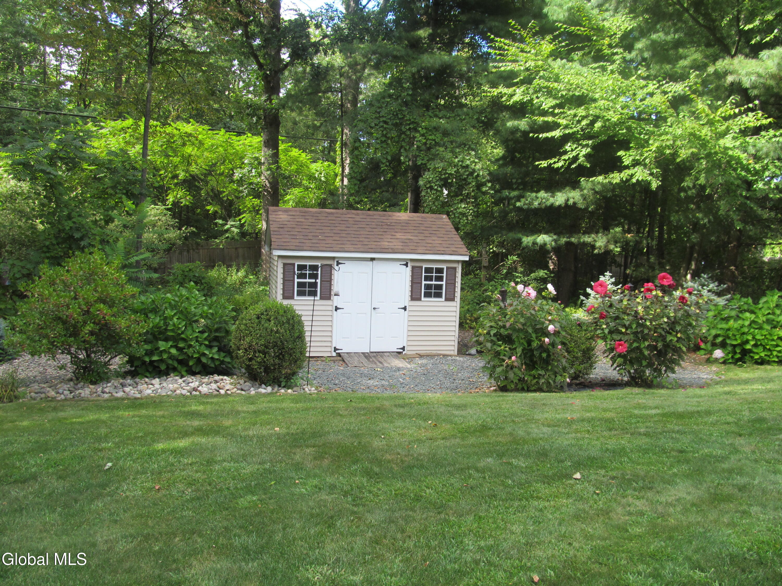 51 Commons Boulevard Halfmoon, NY 12065 - Photo 28 of 30 IMG_3879