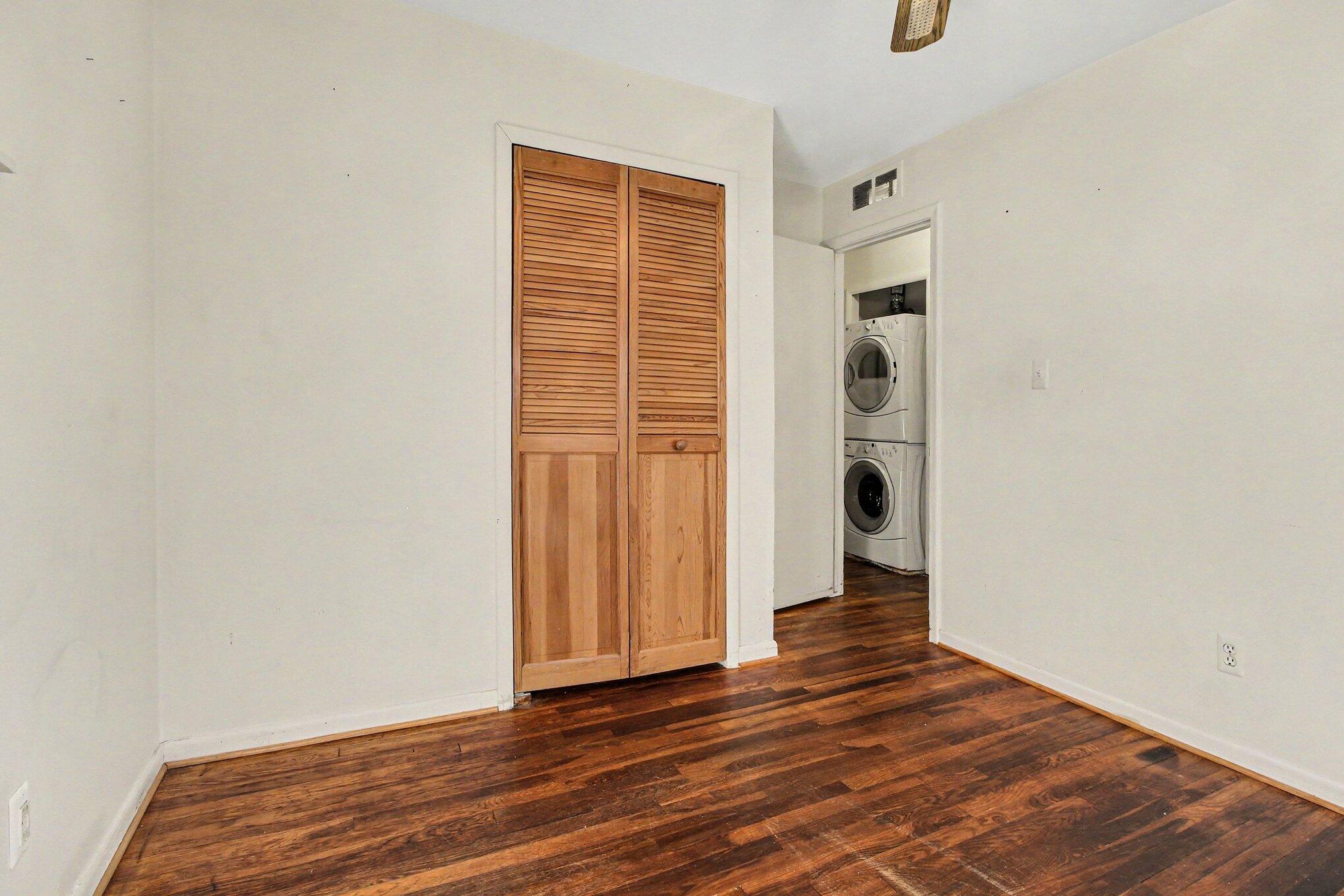 1307 Fall River Road Ypsilanti, MI 48198 - Photo 22 of 30 021_file_2691