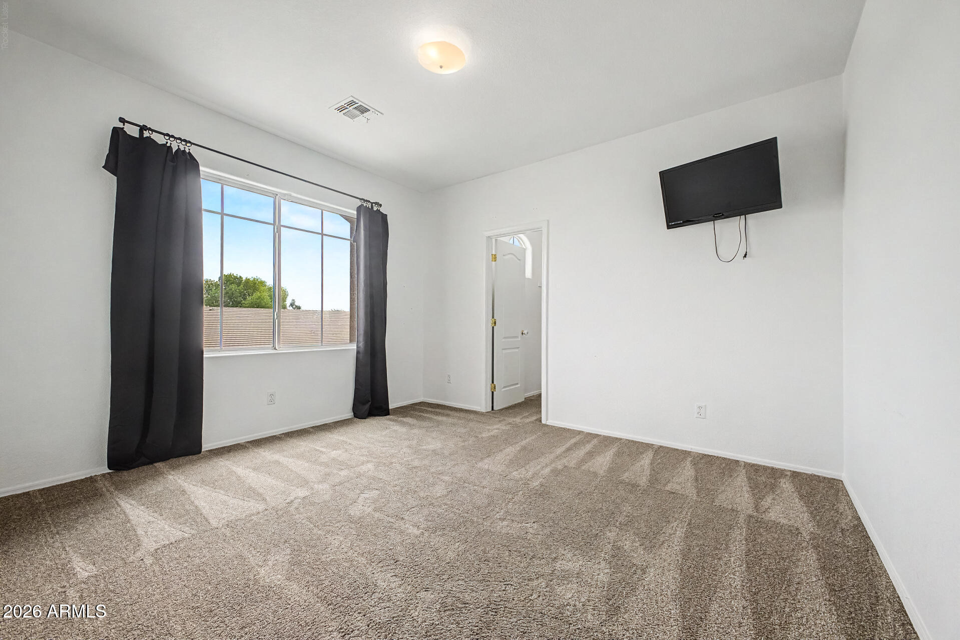 3464 South Ambush Pass Road Gilbert, AZ 85297 - Photo 30 of 46 Bedroom 3