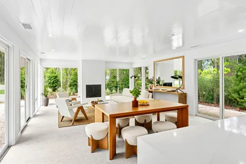 $2,995,000 | 75 Island View Drive West, Sag Harbor, NY 11963