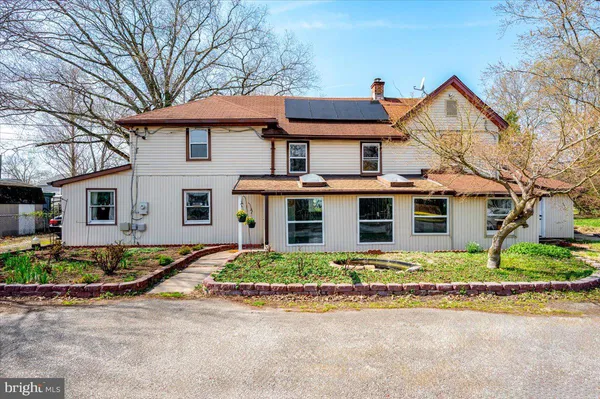 $1,500 | 626 Clark Avenue, Deale, MD 20751