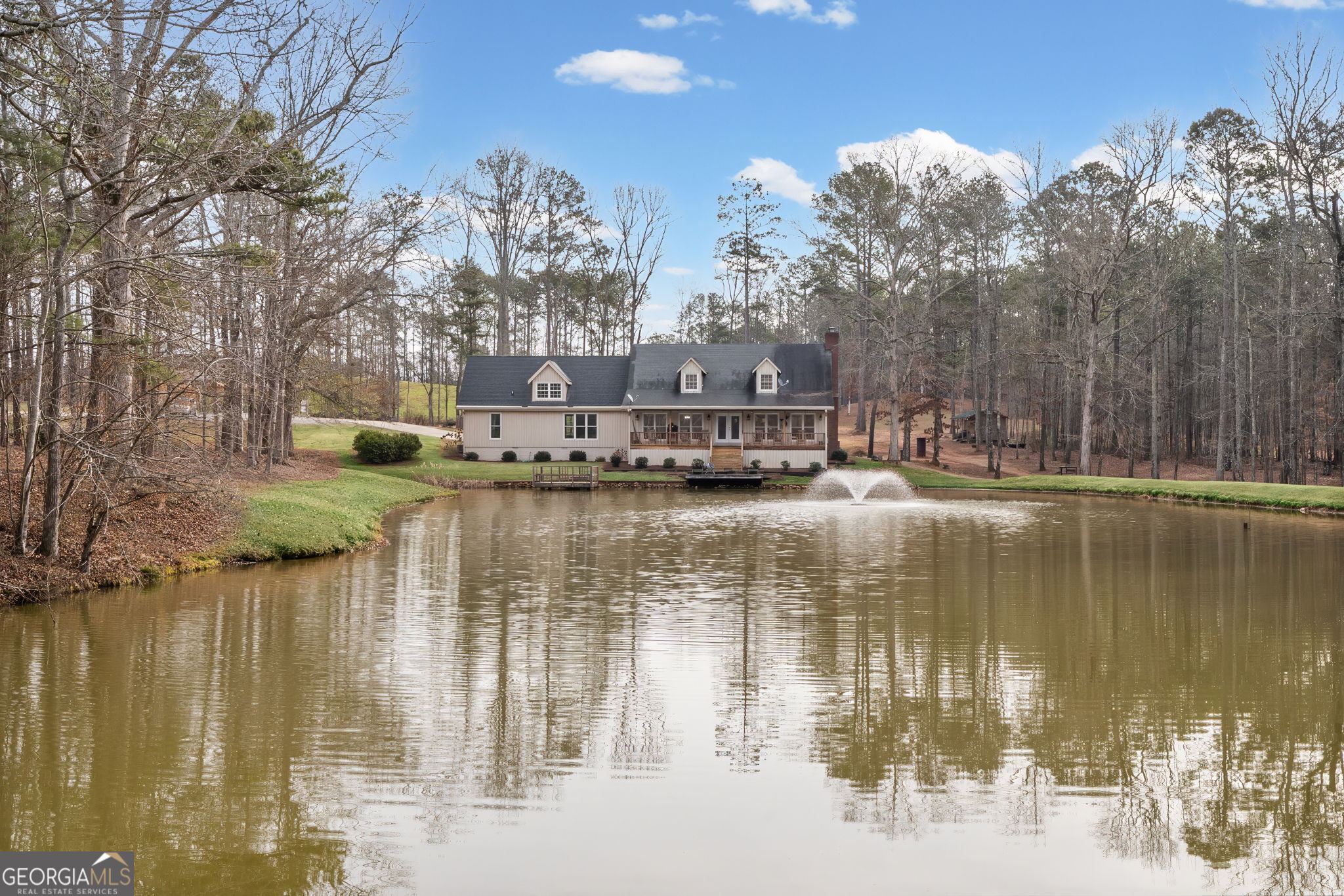 2376 Smokey Road Newnan, GA 30263 - Photo 3 of 60