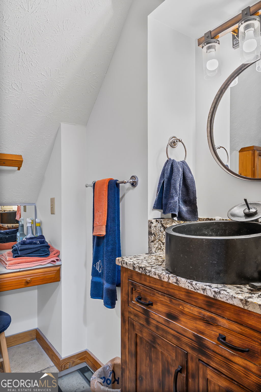 2376 Smokey Road Newnan, GA 30263 - Photo 31 of 60