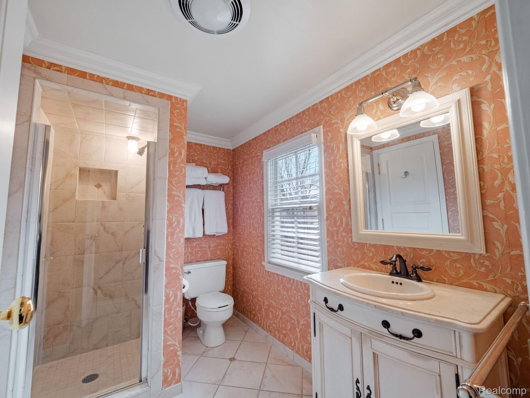 1253 Covington Road Bloomfield Hills, MI 48301 - Photo 29 of 35 web_P4877457.jpg