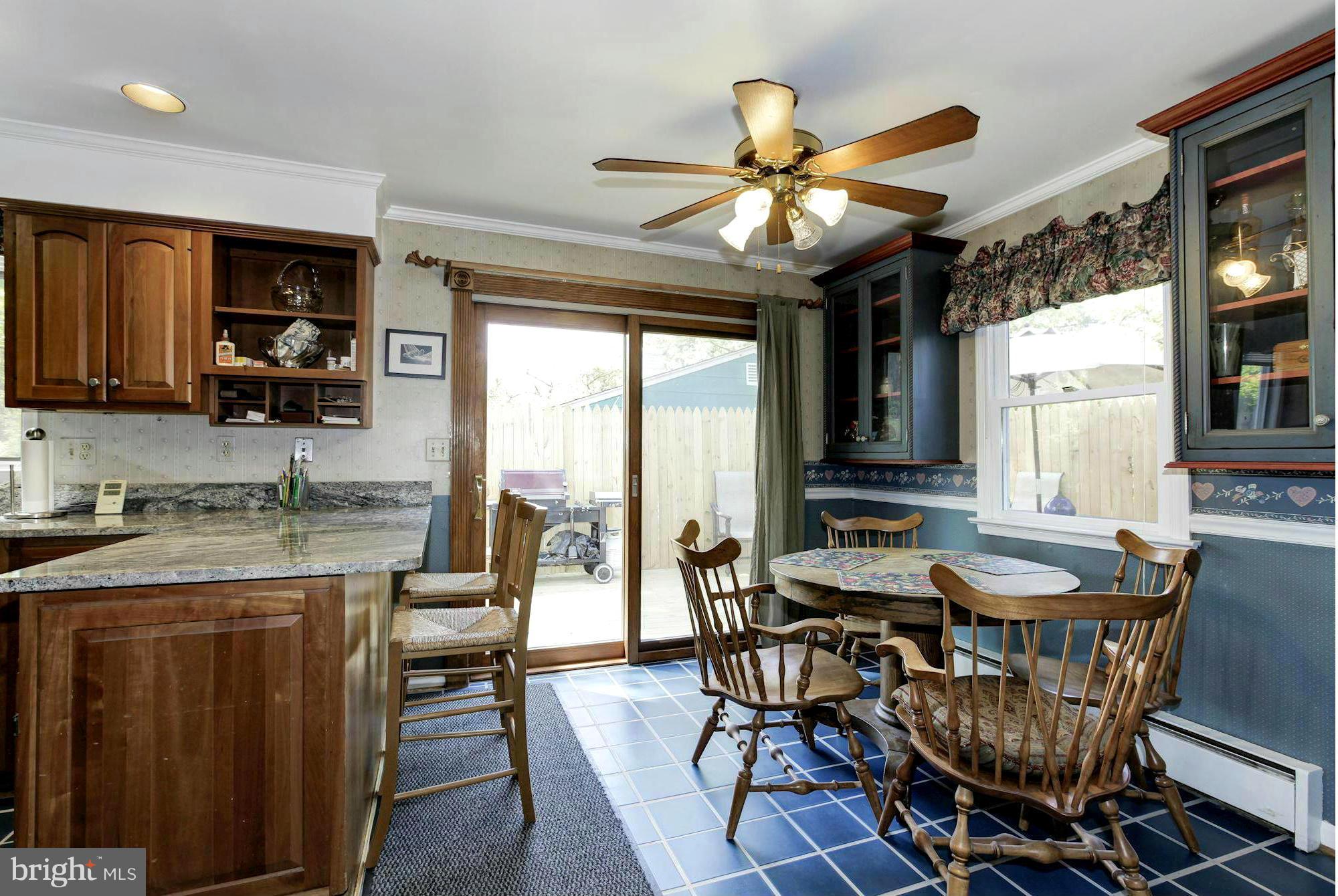 33 Ericsson Road, Unit 33 Cabin John, MD 20818 - Photo 11 of 29 Kitchen