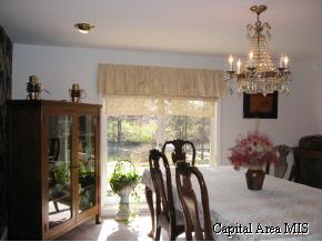 12 Hazel Dell Springfield, IL 62712 - Photo 2 of 9 Gallery Image 2