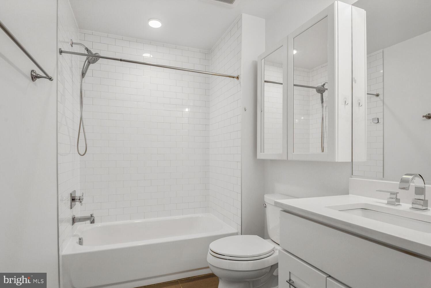 4339 Harrison Street Northwest, Unit 3 Washington, DC 20015 - Photo 11 of 14