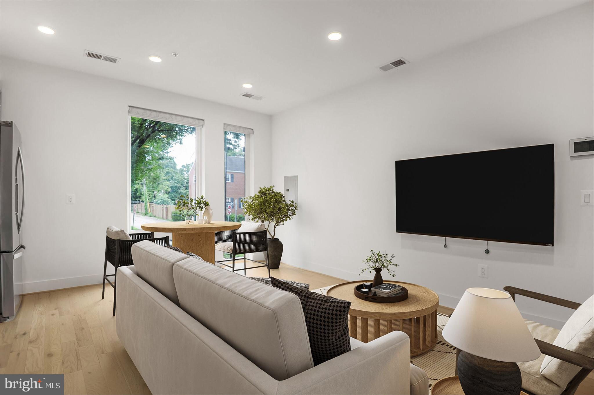 4339 Harrison Street Northwest, Unit 3 Washington, DC 20015 - Photo 4 of 14