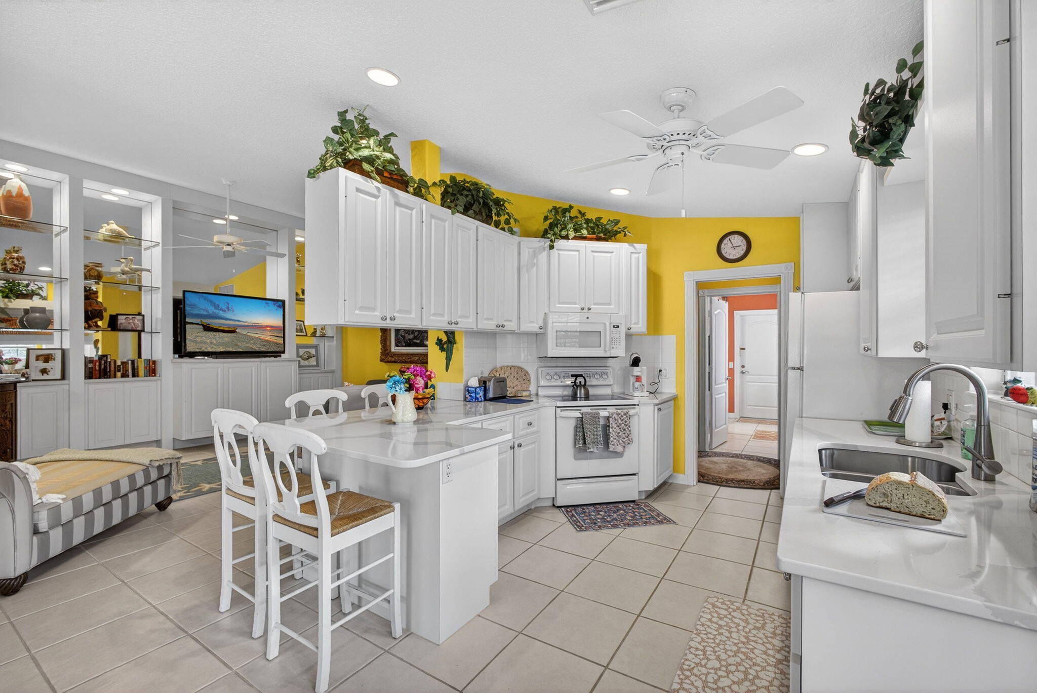 1117 Southwest Balmoral Trace Stuart, FL 34997 - Photo 9 of 38 Kitchen Photo #2