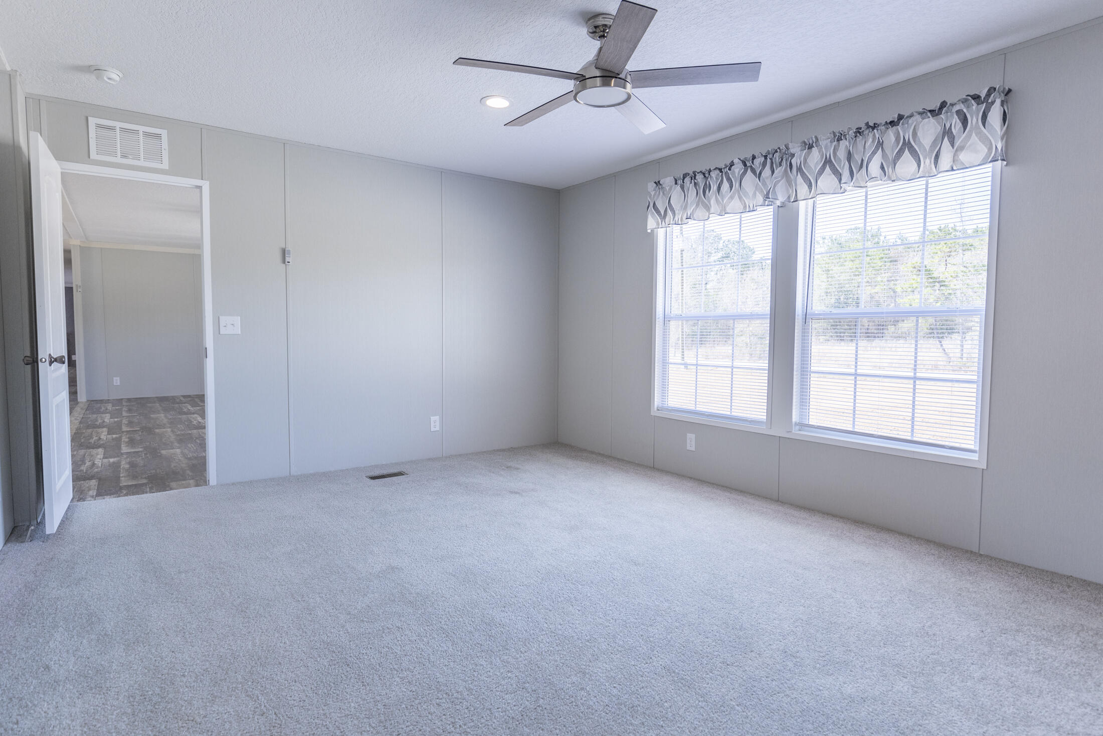120 Wilder Road St. Stephen, SC 29479 - Photo 17 of 24 120 Wilder 022625--22