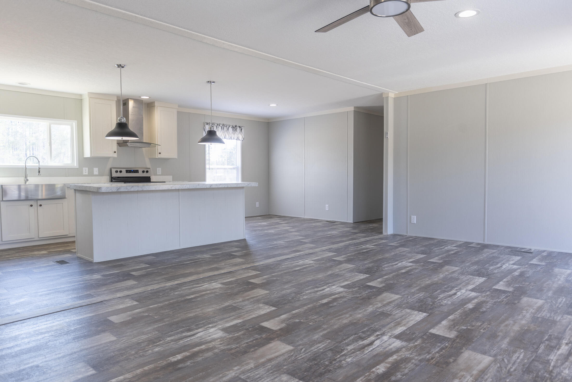 120 Wilder Road St. Stephen, SC 29479 - Photo 5 of 24 120 Wilder 022625--5