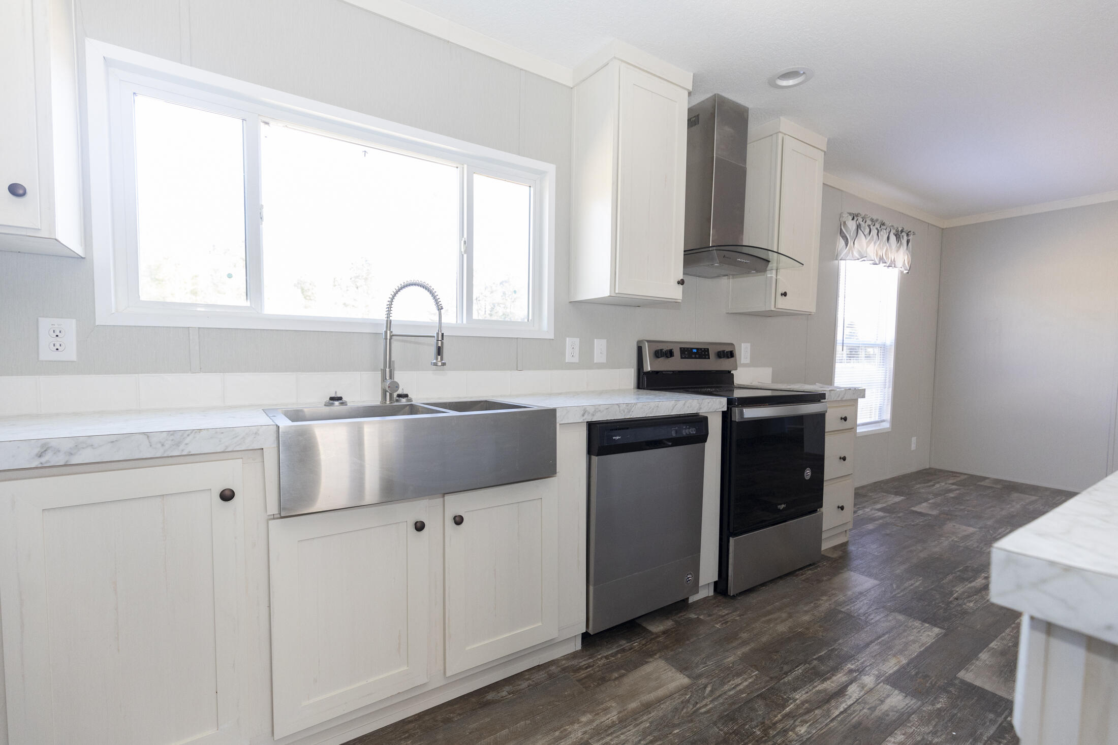 120 Wilder Road St. Stephen, SC 29479 - Photo 10 of 24 160 Wilder St Stephen 012025-8867