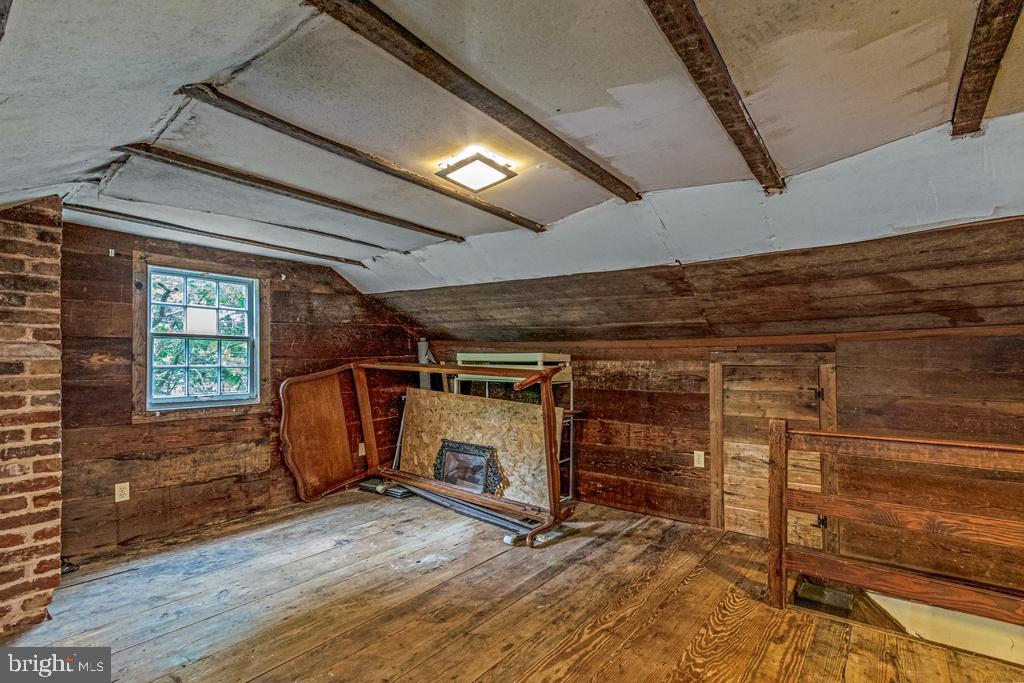 807 Holly Corner Road Fredericksburg, VA 22406 - Photo 22 of 57 a view of a room with gym equipment