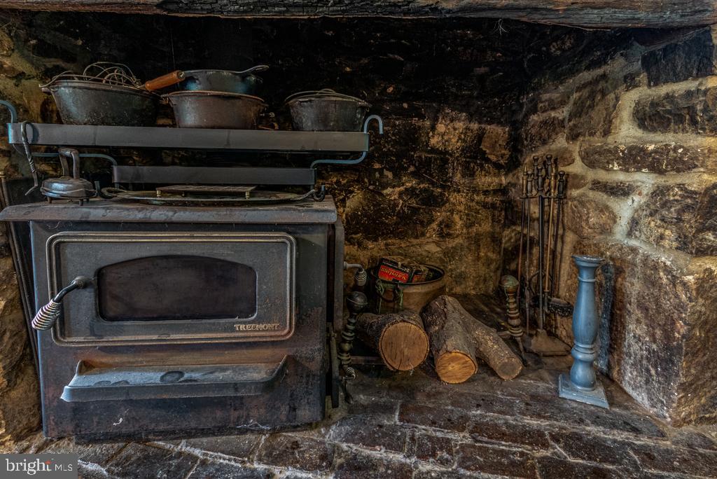 807 Holly Corner Road Fredericksburg, VA 22406 - Photo 34 of 57 Wood Stove in Family Room