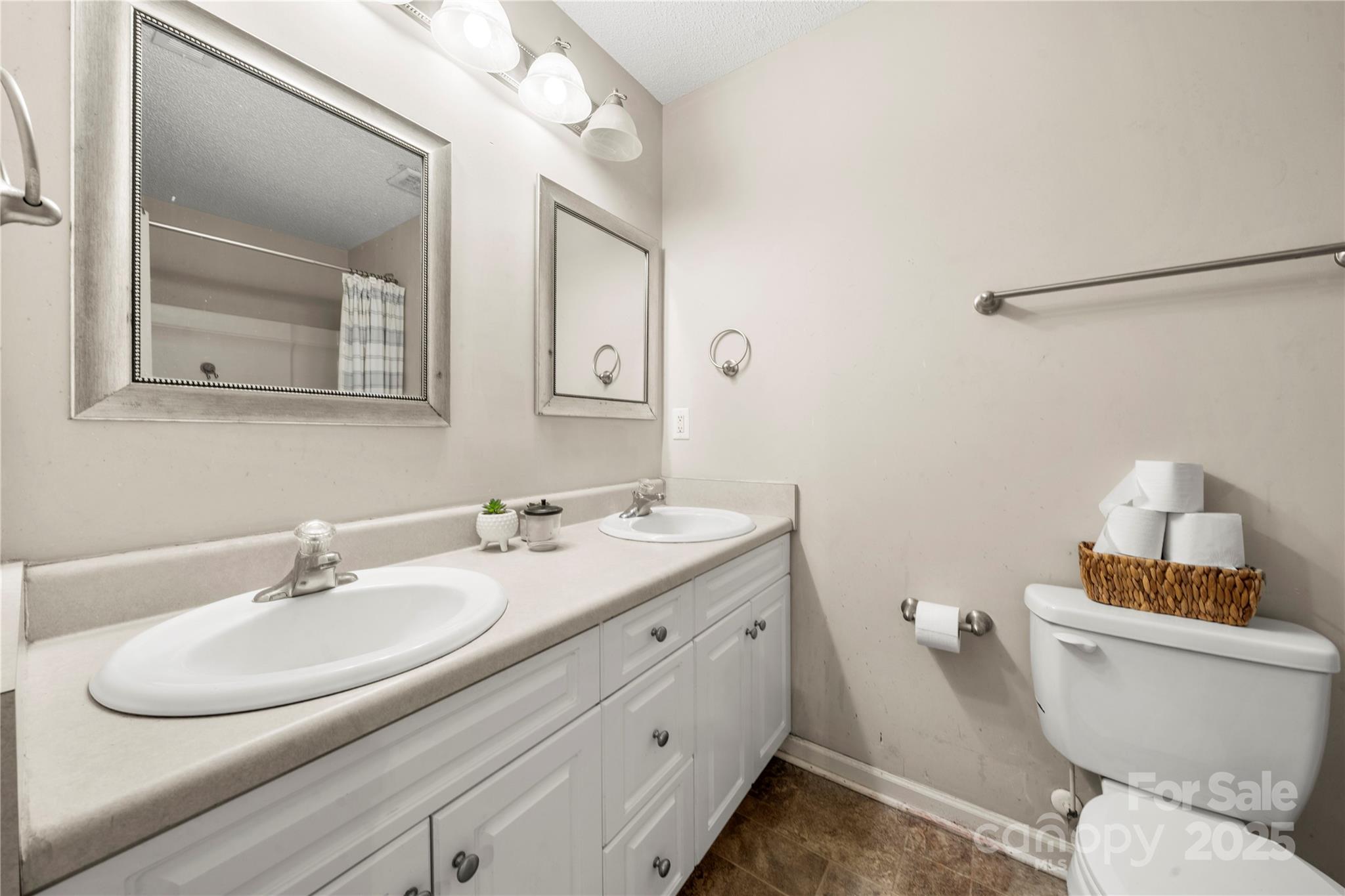 2430 Dr Nichols Road York, SC 29745 - Photo 24 of 26 a bathroom with a toilet sink and mirror