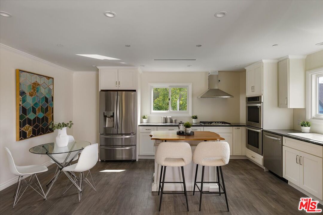 2348 Baxter Street Los Angeles, CA 90039 - Photo 13 of 35