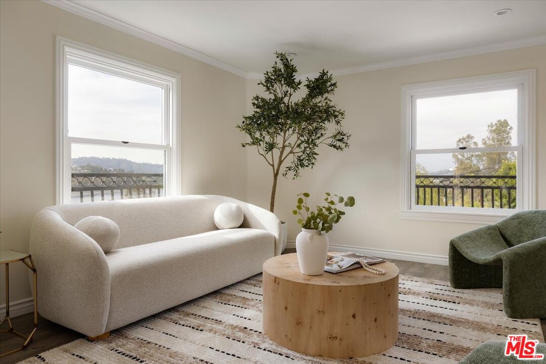 2348 Baxter Street Los Angeles, CA 90039 - Photo 16 of 35