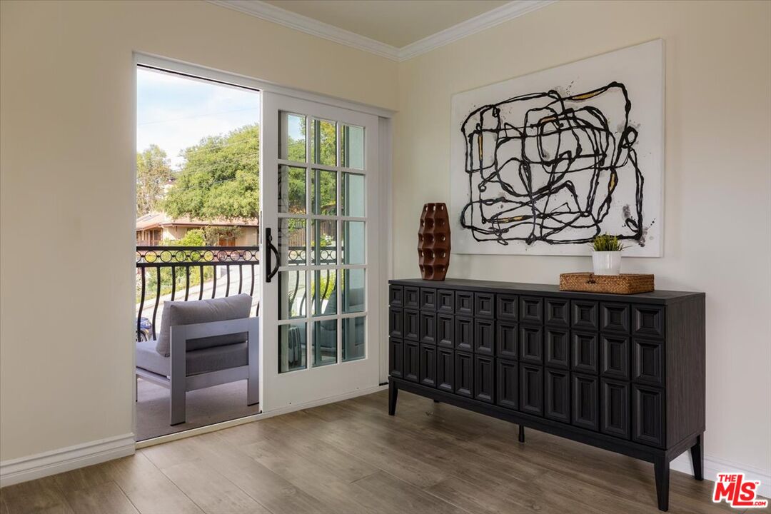 2348 Baxter Street Los Angeles, CA 90039 - Photo 17 of 35