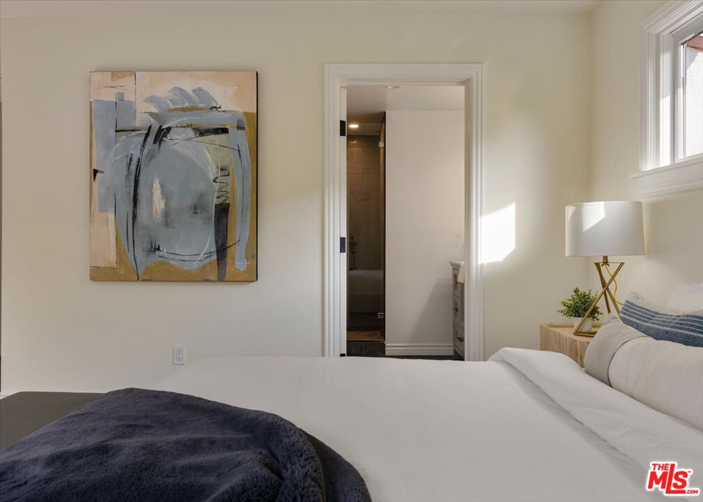 2348 Baxter Street Los Angeles, CA 90039 - Photo 19 of 35