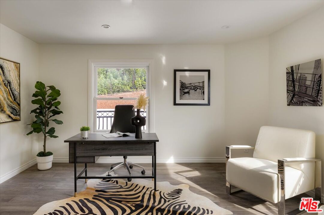 2348 Baxter Street Los Angeles, CA 90039 - Photo 23 of 35