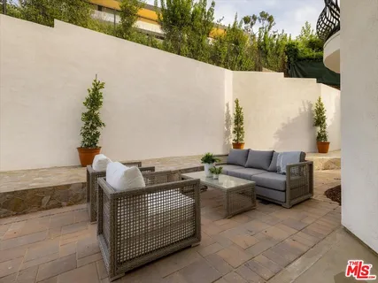 $1,995,000 | 2348 Baxter Street, Los Angeles, CA 90039