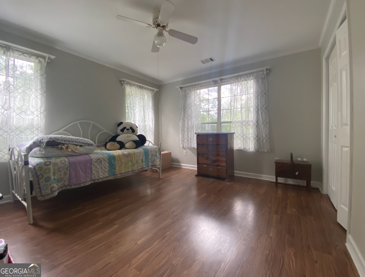 293 Osage Circle Byron, GA 31008 - Photo 26 of 31 a living room with furniture and a window
