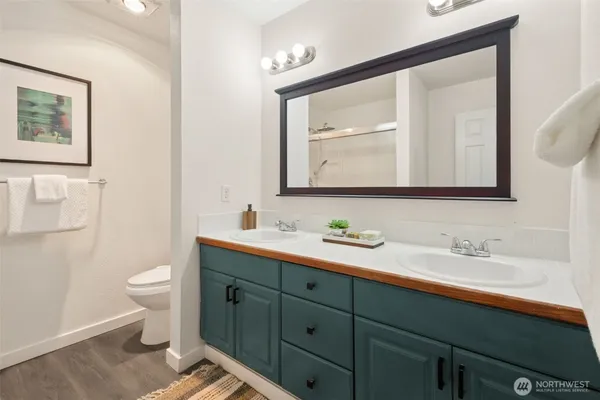 $450,000 | 4808 Northeast Sunset Boulevard, Unit B105, Renton, WA 98059