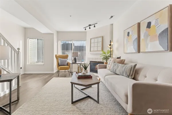 $450,000 | 4808 Northeast Sunset Boulevard, Unit B105, Renton, WA 98059