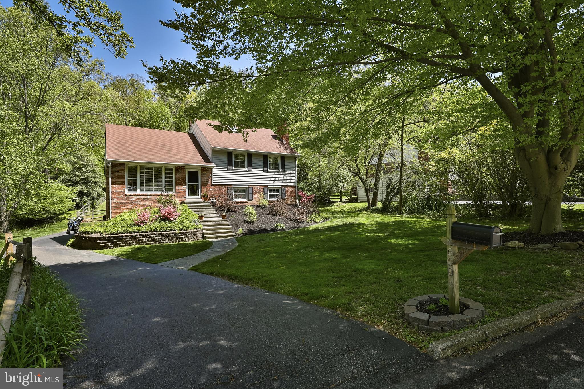 600 Brookwood Road Wayne, PA 19087 - Photo 3 of 34