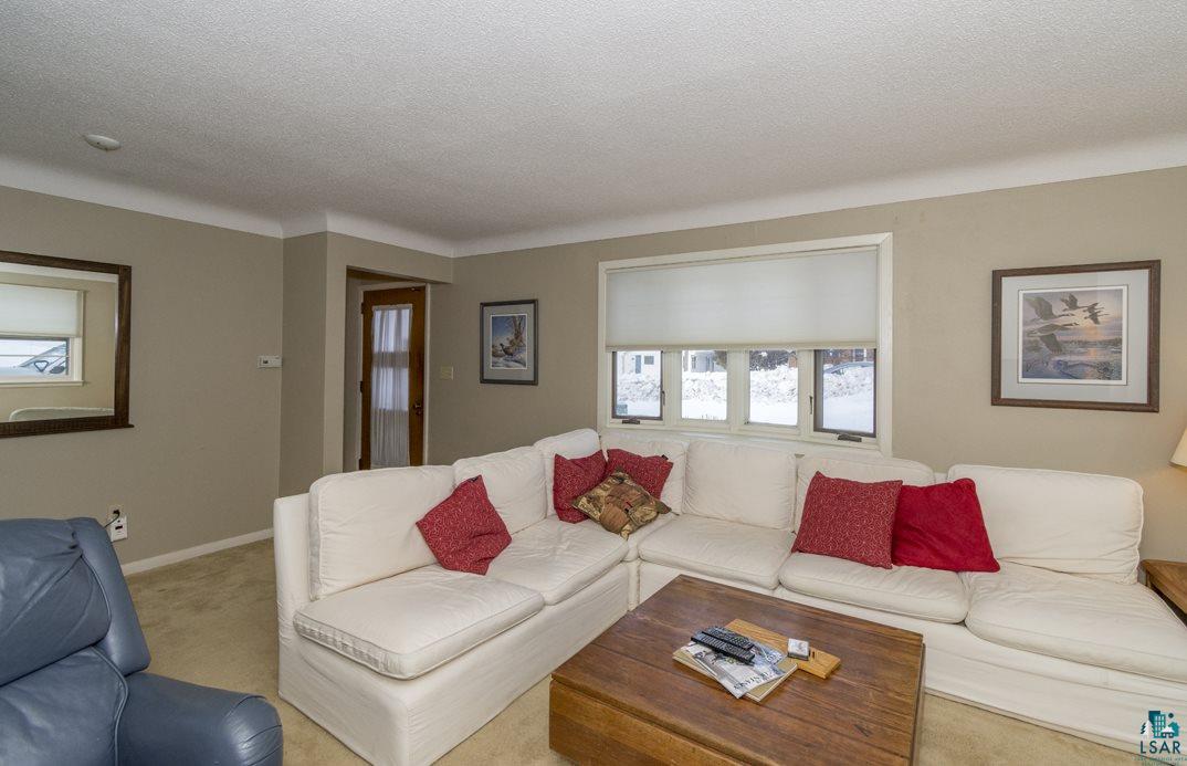 2542 Morris Thomas Road Duluth, MN 55811 - Photo 6 of 12 Gallery Image 6