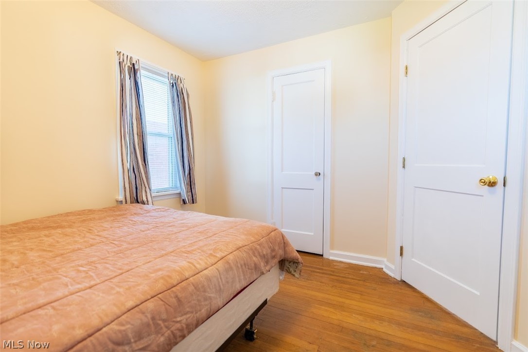 4205 Lambert Road Cleveland, OH 44121 - Photo 13 of 24 Bedroom 1