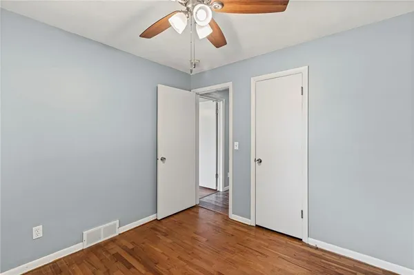 $300,000 | 207 Kristine Avenue, Clinton, MO 64735