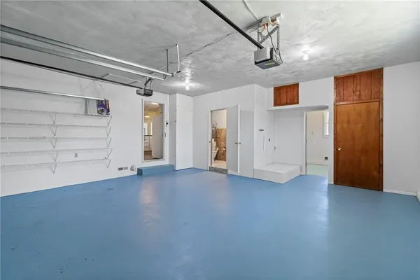 $300,000 | 207 Kristine Avenue, Clinton, MO 64735