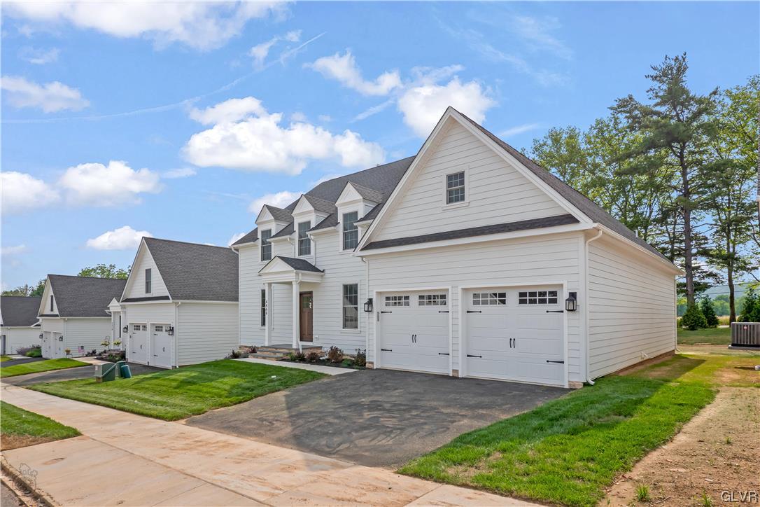 4466 Old Saucon Road Bethlehem, PA 18015 - Photo 3 of 30 Gallery Image 3