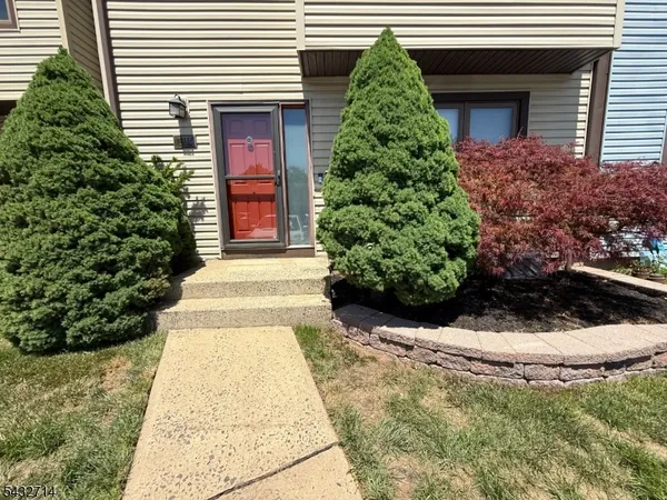 $480,000 | 311 Tall Oak Lane, Hillsborough, NJ 08844