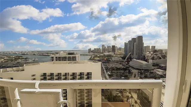 $4,500 | 1717 North Bayshore Drive, Unit B4157, Miami, FL 33132