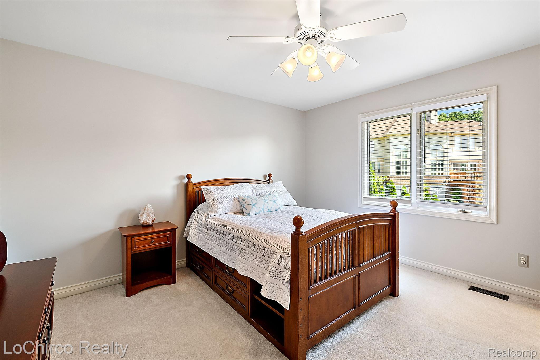 428 Springview Drive Rochester, MI 48307 - Photo 53 of 73 Gallery Image 53