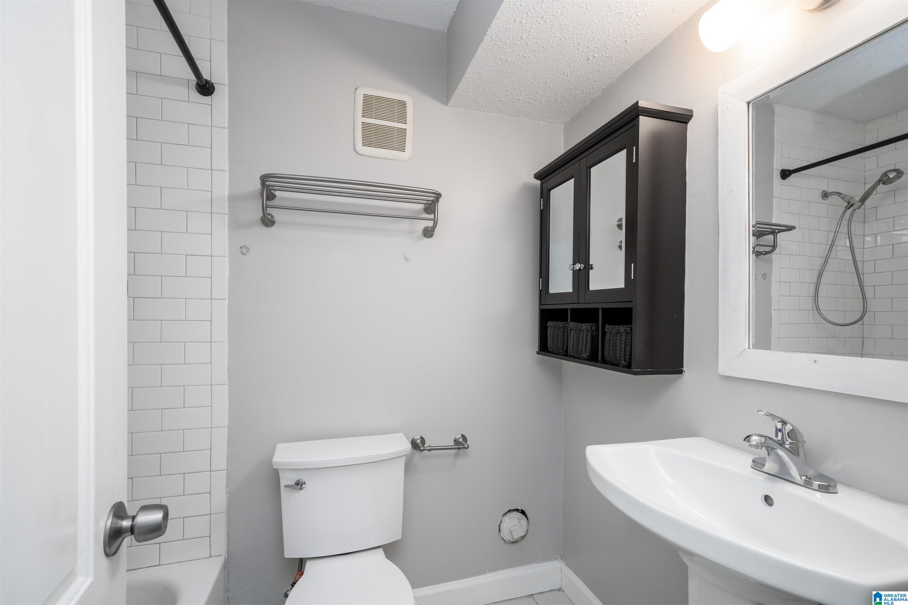 3350 Altamont Road South, Unit B7 Birmingham, AL 35205 - Photo 19 of 26