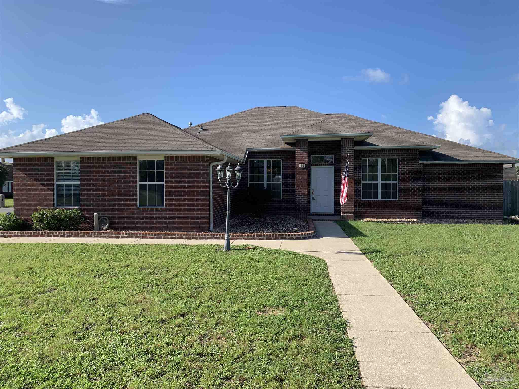 101 Gunwale Road Pensacola, FL 32507 - Photo 1 of 30