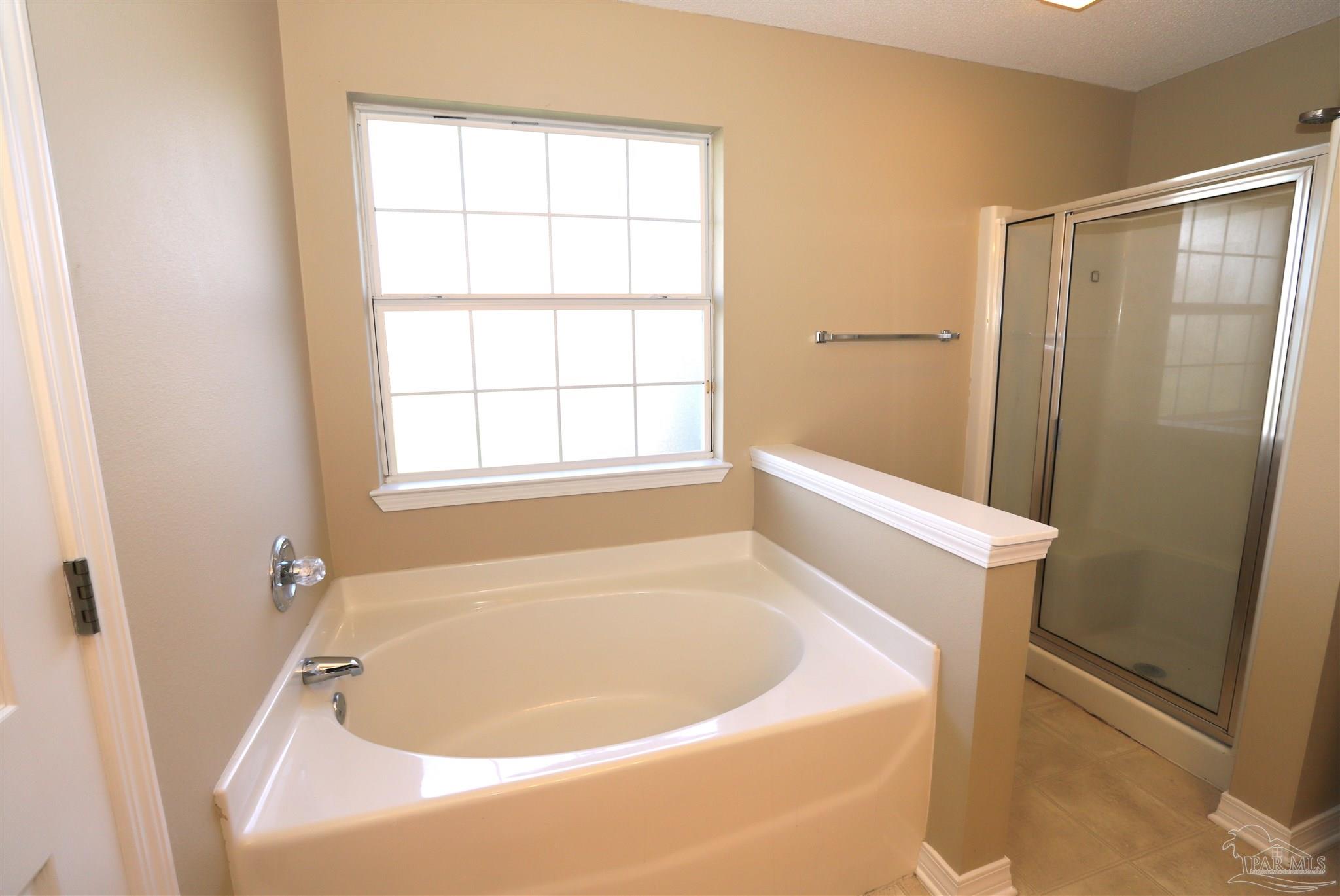 101 Gunwale Road Pensacola, FL 32507 - Photo 14 of 30