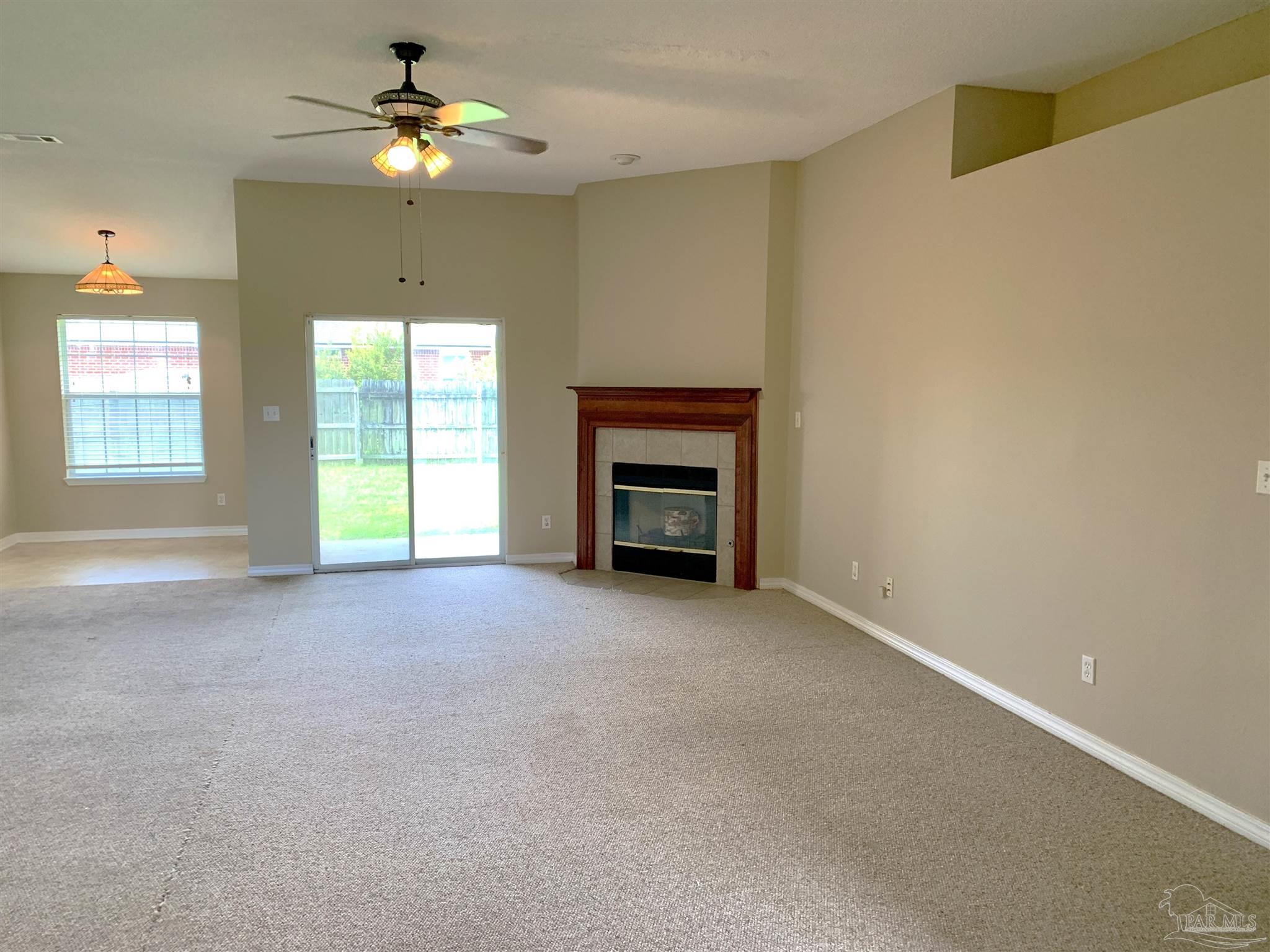 101 Gunwale Road Pensacola, FL 32507 - Photo 2 of 30