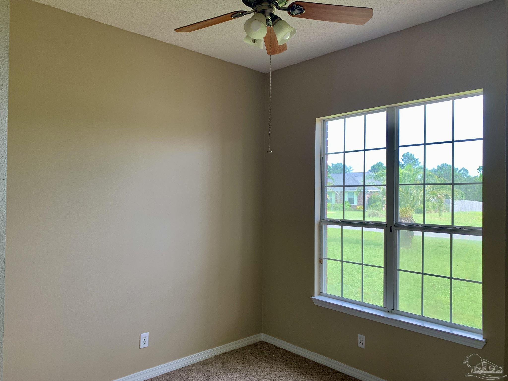 101 Gunwale Road Pensacola, FL 32507 - Photo 5 of 30