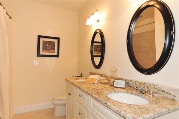 301 Maple Avenue, Unit 301 Rutland, MA 01543 - Photo 10 of 17