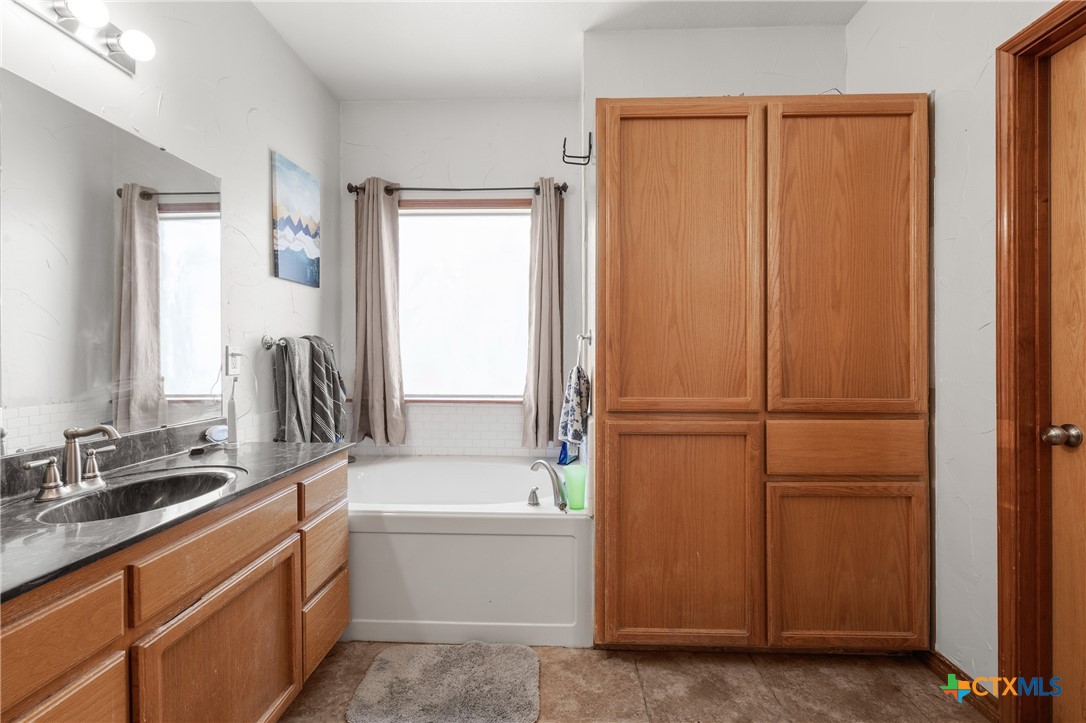 13391 Cedar Valley Road Salado, TX 76571 - Photo 16 of 38