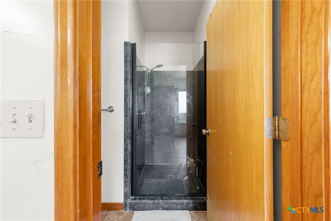 13391 Cedar Valley Road Salado, TX 76571 - Photo 18 of 38